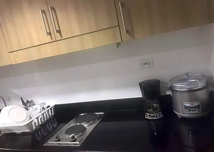 Shawnalyn Condo-tel At Mall Of Philippines Отель Манила