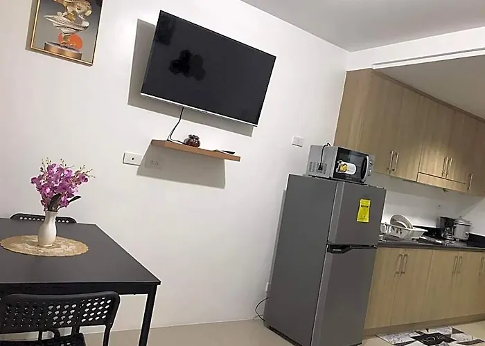 Shawnalyn Condo-tel At Mall Of Philippines Отель Манила
