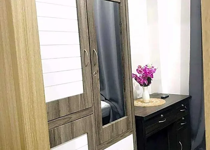 Shawnalyn Condo-tel At Mall Of Philippines 4* Манила