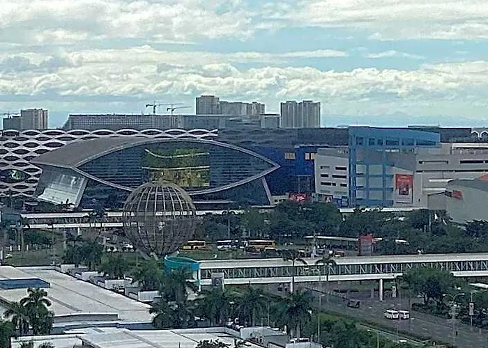 Shawnalyn Condo-tel At Mall Of Philippines Манила